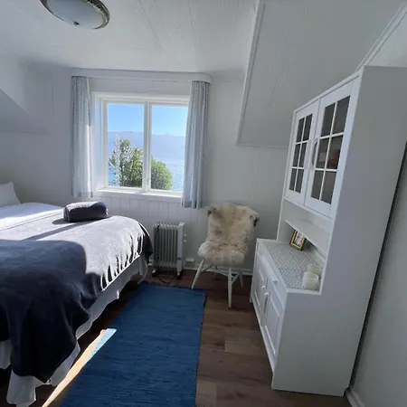 House With Whirlpool 度假居 Nygard (Nordland)