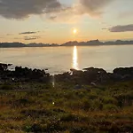 House With Whirlpool Feriehus Nygard (Nordland)
