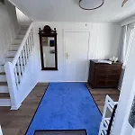 House With Whirlpool *